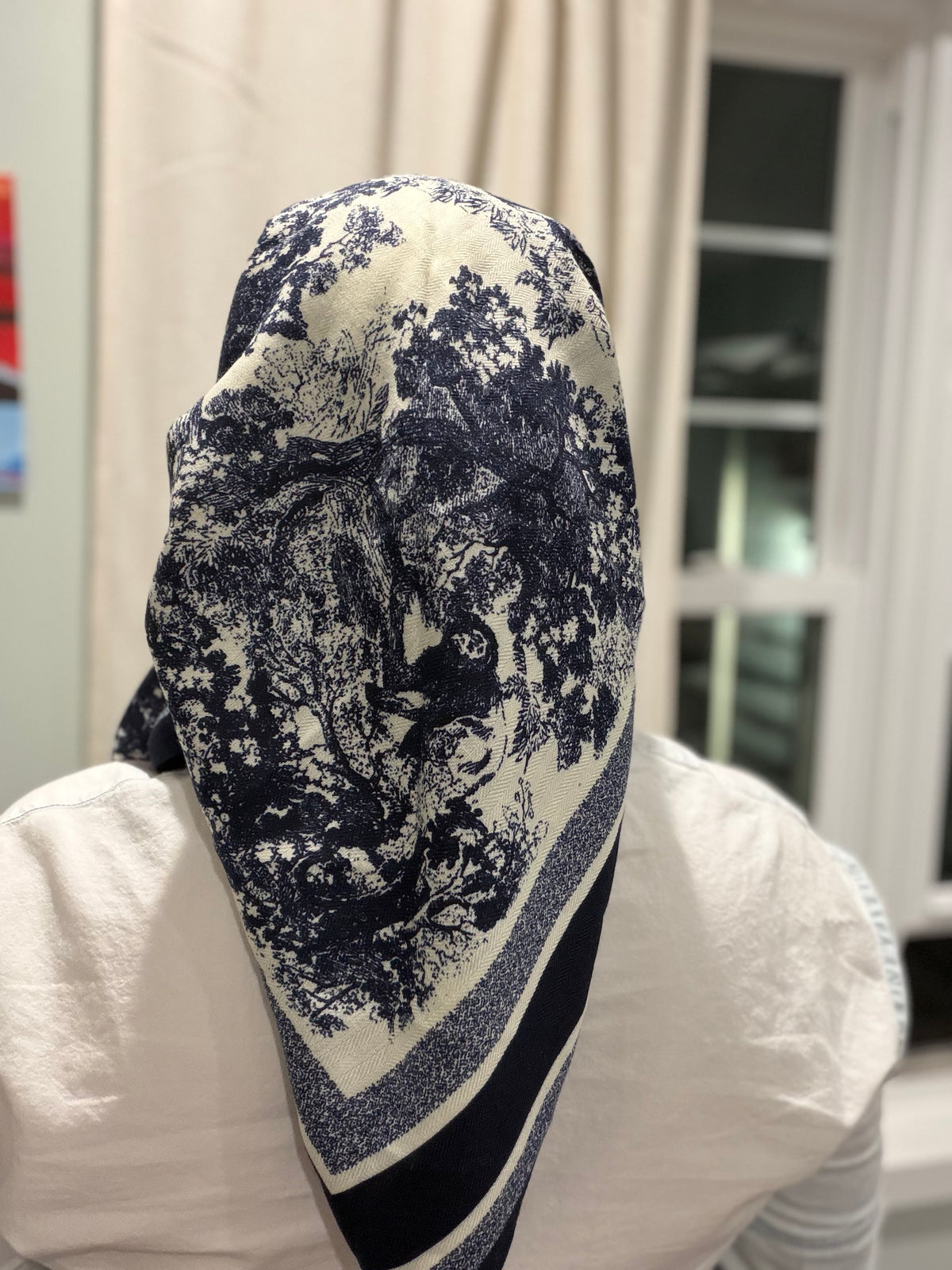 Square - Blue Toile Sauvage