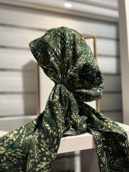 Pretied - Green Fireworks