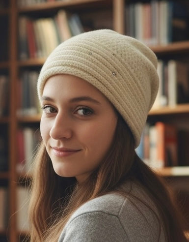 Ribbed Front Cream Slouchy Beanie