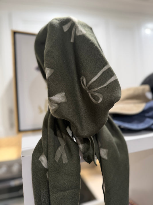 Pretied - Green Bows