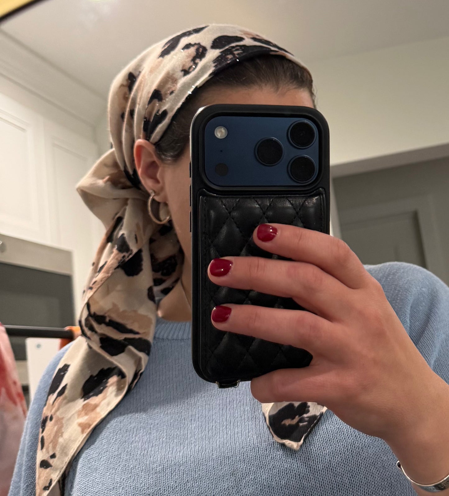 Square Scarf - Glittery Black and Brown Leapord