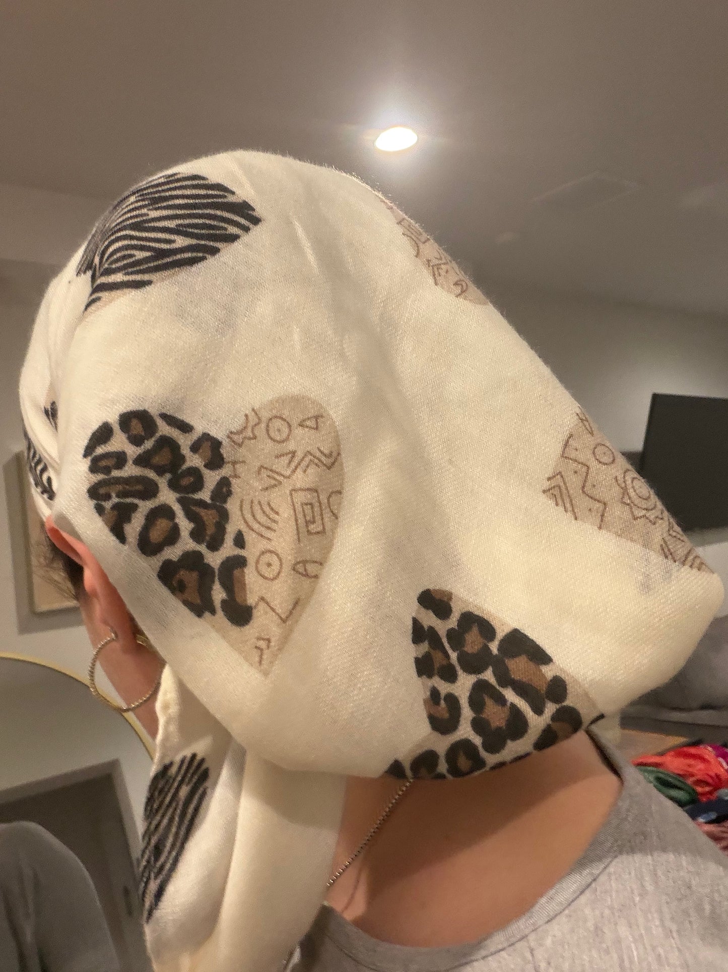 Square Tichel - Cream Animal Print Heart