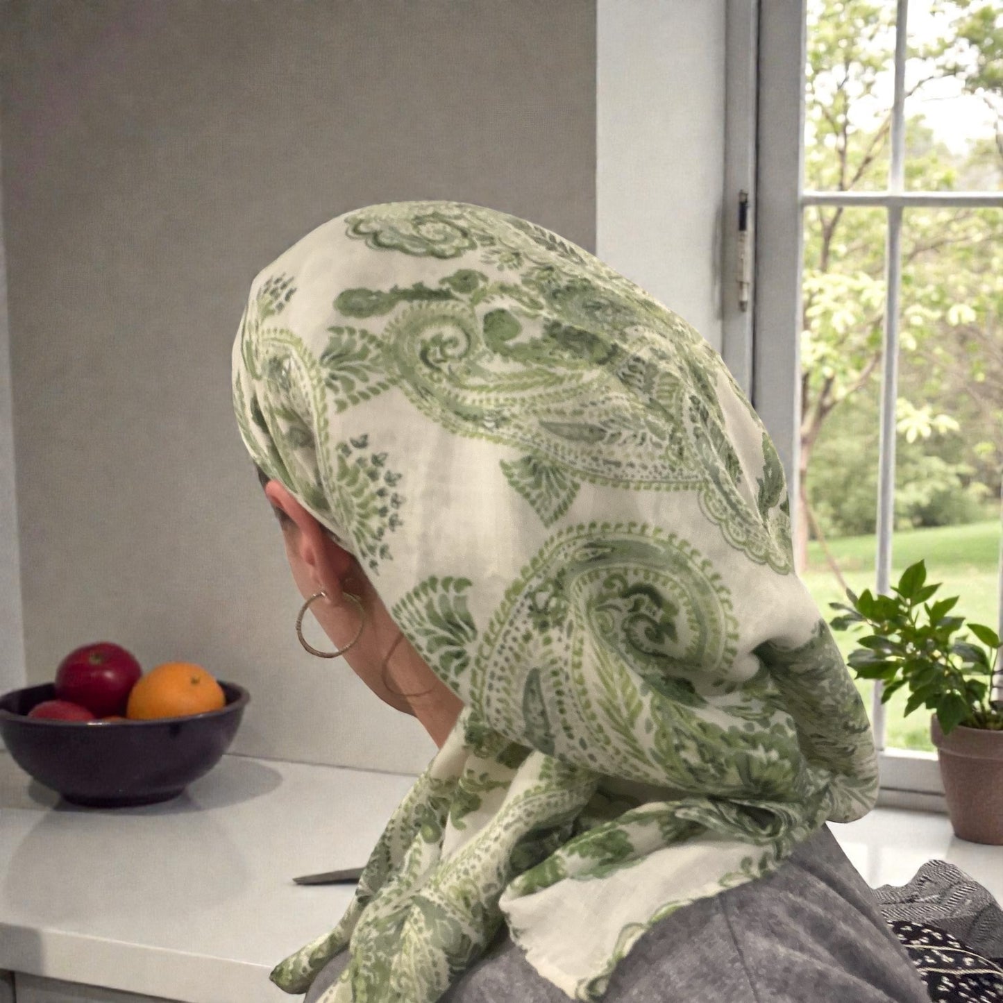 Square Tichel - Green Paisley
